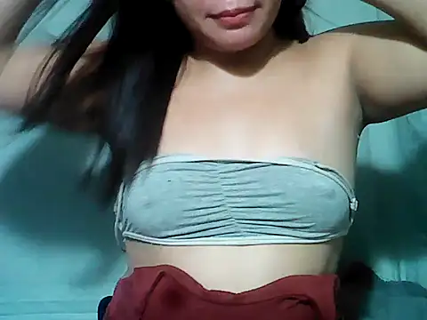 lady_pam2025 webcam