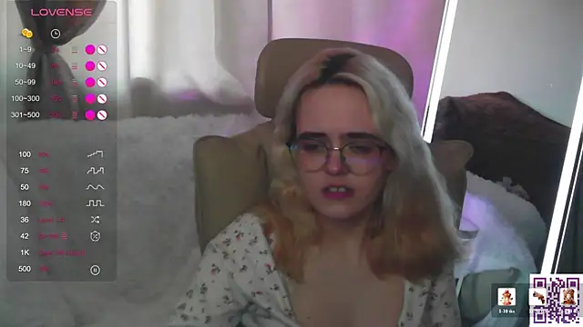 Oxcy_Secret webcam