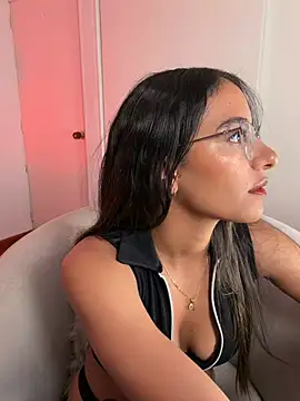 elegant__rouse webcam