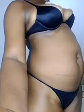 cum_queen254 webcam