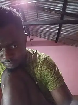 Sexboi254 webcam