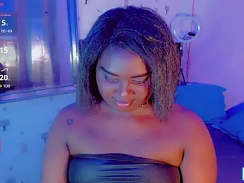 Hugemonsterblack live cam on StripChat