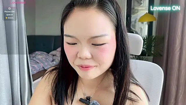 xiaosu22 live cam on StripChat