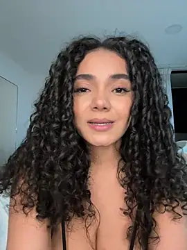Curlyierr webcam