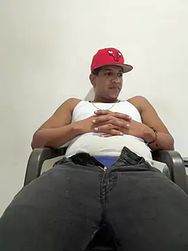bigdick211292 webcam