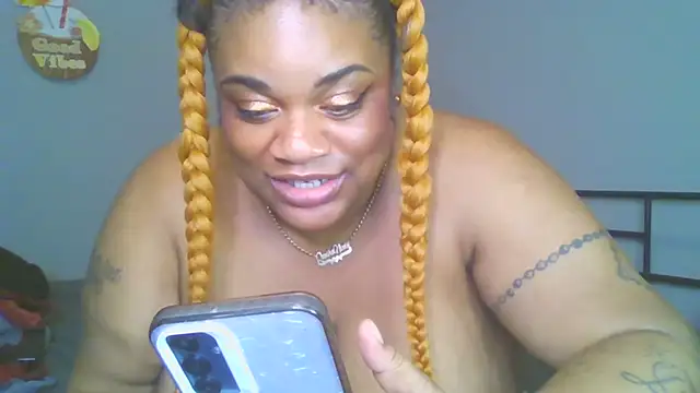 NaughtyHottieBBW webcam