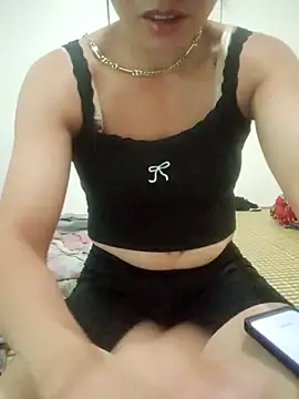 Bella-lynlyn webcam