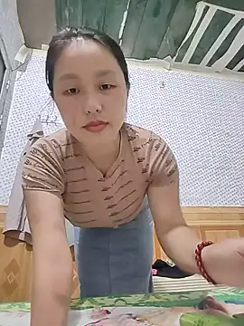 Ami-sexyy webcam