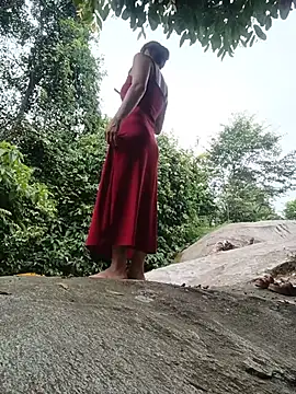 Linda-yiyi webcam