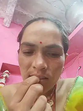 HOkajal78 webcam