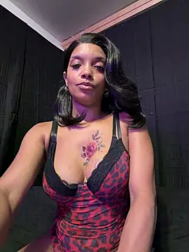 Rakiyahcharms webcam