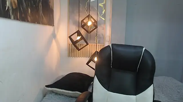 DominantBoy4 webcam