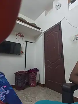 tamil_yalini12 - Tamil_Yalini12's free webcam - UK Sex Cams