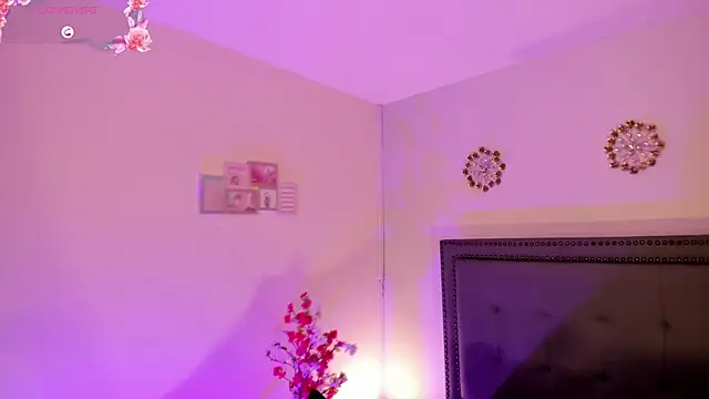 EmmilyClark webcam