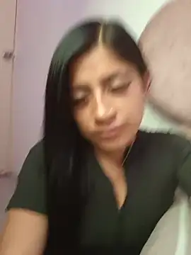 Alahia_Myers webcam