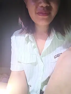 emma-sin - Emma-sin's free webcam - UK Sex Cams