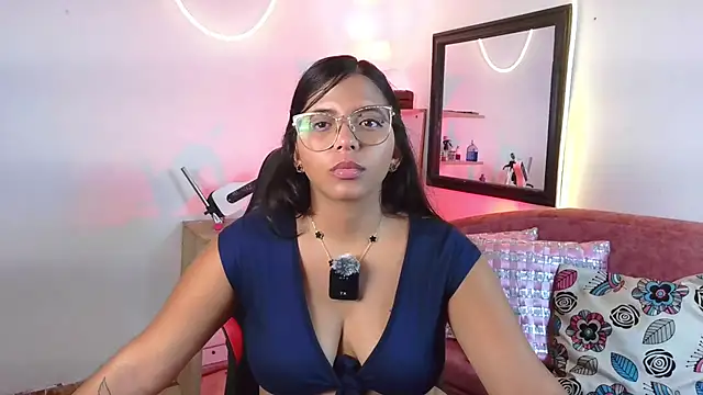 Megaan_Greey webcam