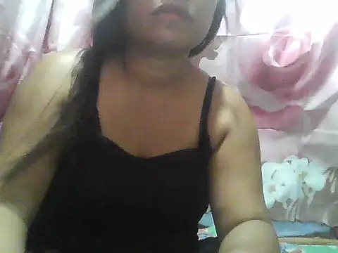 SweetRubyPinay webcam