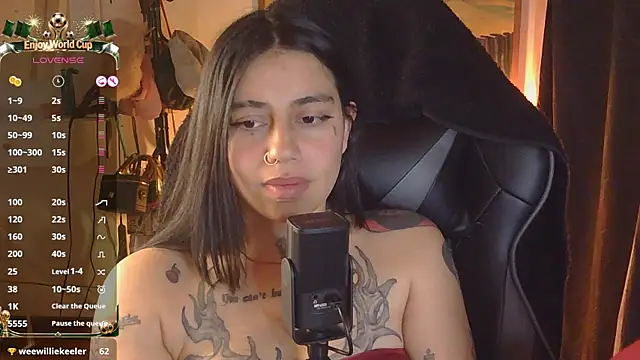 val_bardot Live Web Cam Show