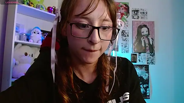 CelesteAyase webcam
