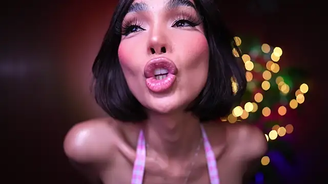 xxforyoureyesonlyxx webcam