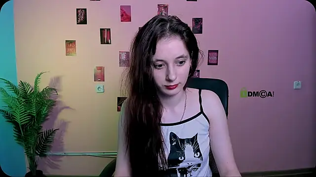 nami_glow webcam
