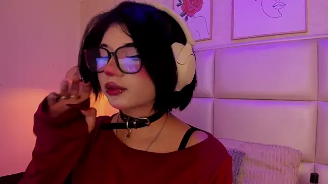 kitty_gang (F teen) - Fuck Pussy in MIssionary 🥵
