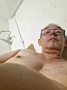 marlon92700 (M grandpa) - BDSM PINCES A LINGES
