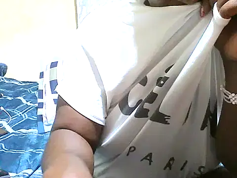 sexy-faiy (F milf) - Laptop