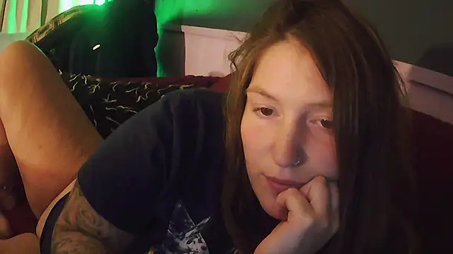 angelk43 (F young) - cum with dildo