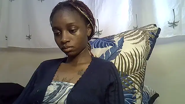 enkarxx (F young) - pussy play
