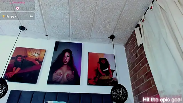 kyliejenner_hot webcam