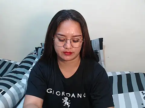 GorgeousPinay_x webcam