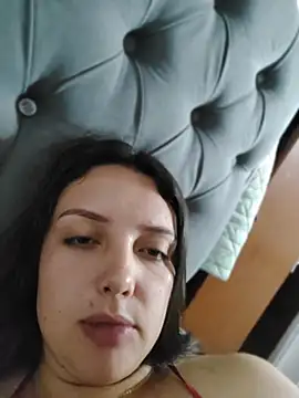 Bella_Karoline webcam