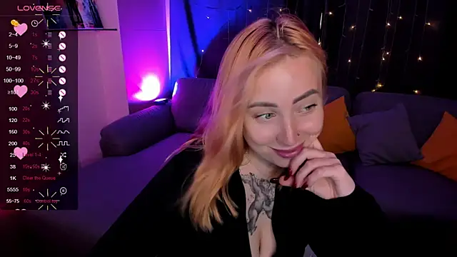 deboramoore - Deboramoore's free webcam - UK Sex Cams