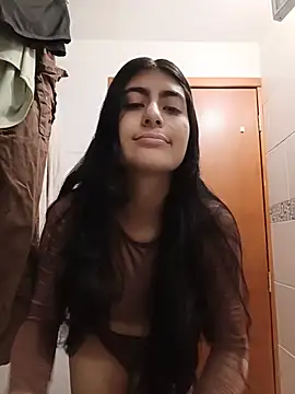 Miakhalifa__ webcam