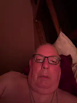CharlieWeaver22 webcam