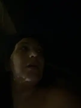 LittleMissEeve webcam