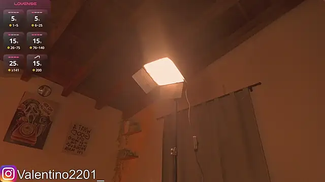 Valentino_Xander webcam