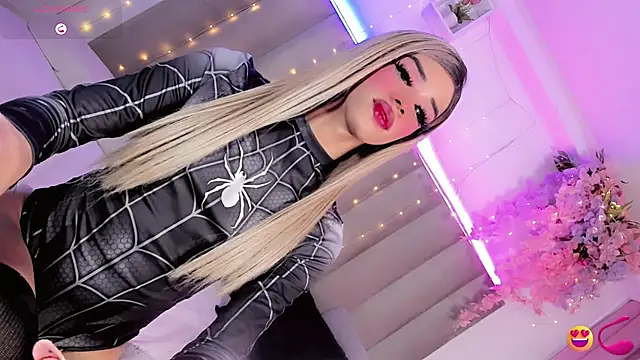 Nina_Keyli webcam