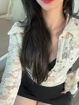 AmyamySerena webcam