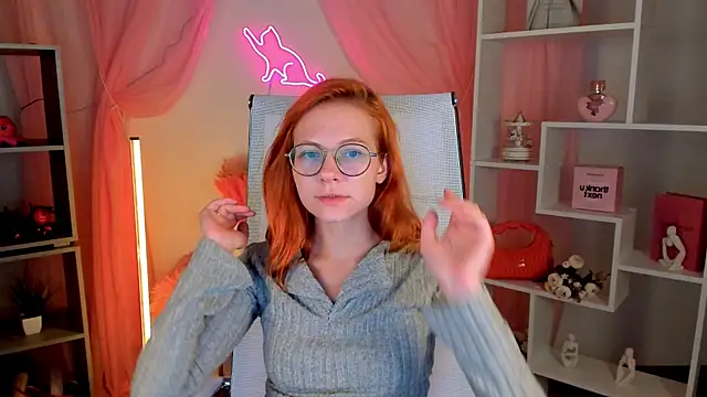 LisaAris webcam