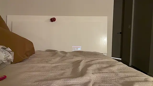 allyanalangell webcam