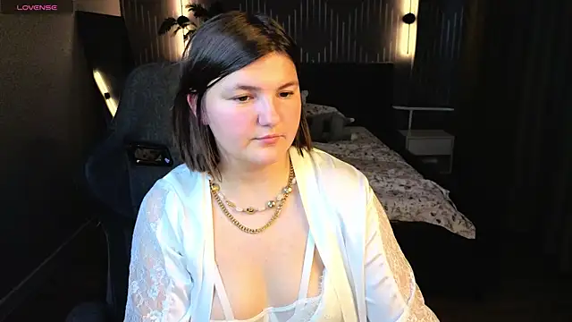 KittyLiikk webcam