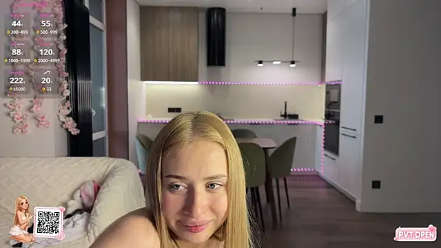 Lumeya_Aura webcam