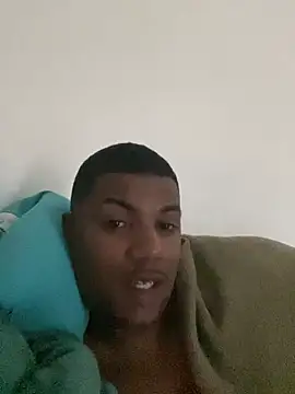 19cmmlknegro webcam
