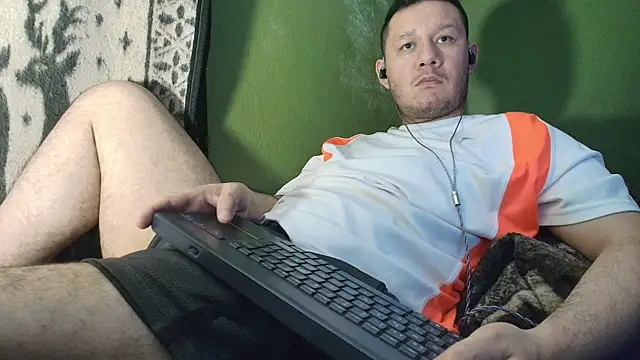 sweet_cock28 webcam