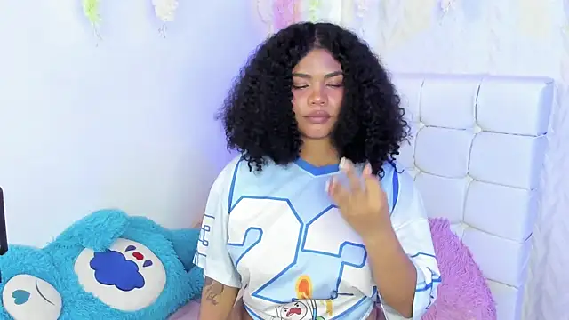 Angel_Belll webcam