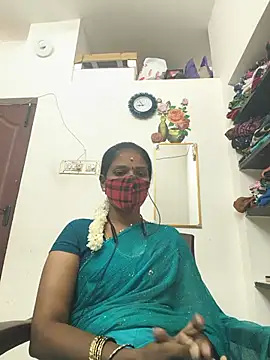 Tamil_Yalini12