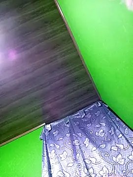 Zoe_aylor live cam on StripChat